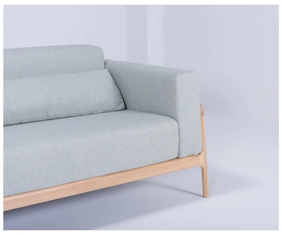 Niebieskoszara sofa z konstrukcją z drewna dębowego Gazzda Fawn, 240 cm