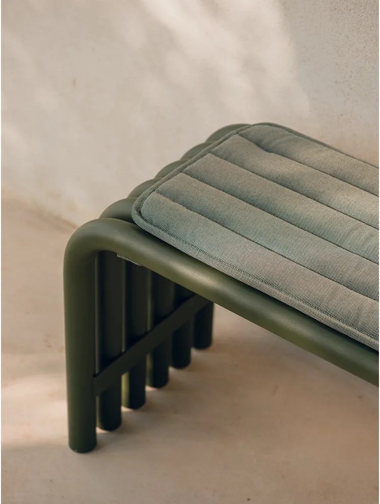 Zielona metalowa ławka ogrodowa Nokk – noo.ma