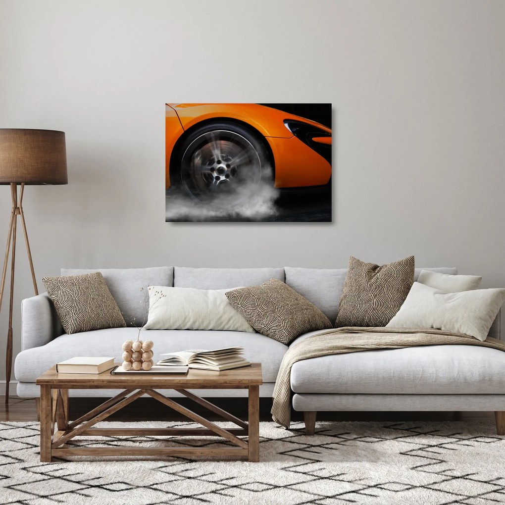 Obraz na szkle - Pomarańczowy samochód sportowy (70x50 cm)