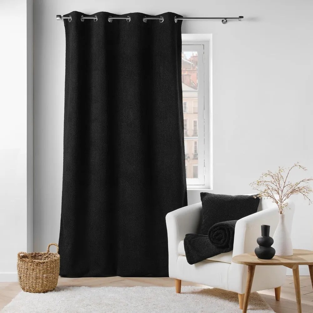 Czarna zasłona z materiału bouclé 140x240 cm Wooly – douceur d'intérieur