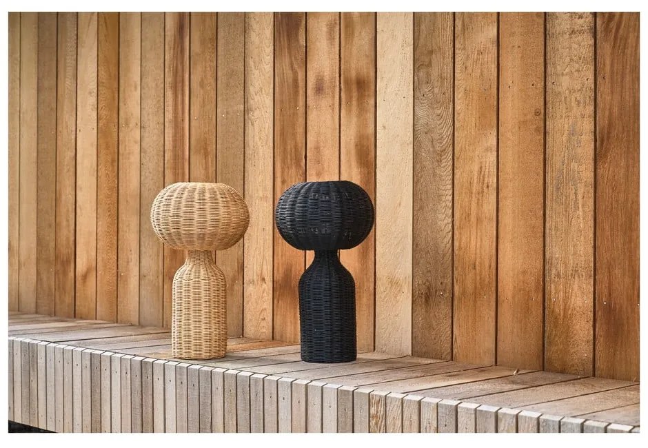 Czarna lampa stołowa z rattanowym kloszem (wysokość 43 cm) Werna – Villa Collection