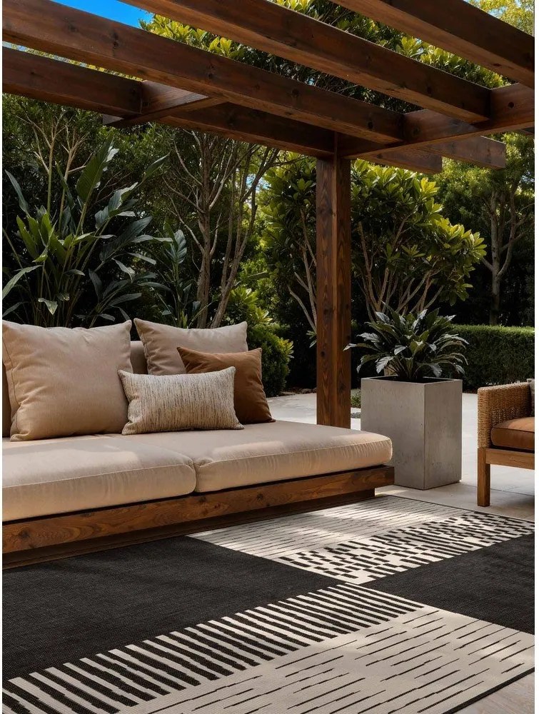 Czarno-kremowy dywan odpowiedni na zewnątrz 200x300 cm Haringey Acacia – Ted Baker