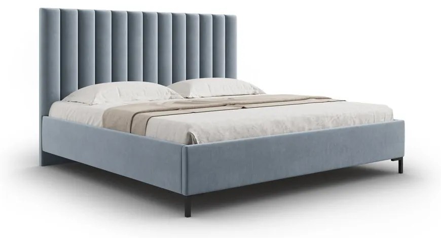 Jasnoniebieskie tapicerowane łóżko dwuosobowe ze schowkiem i stelażem 200x200 cm Casey – Mazzini Beds