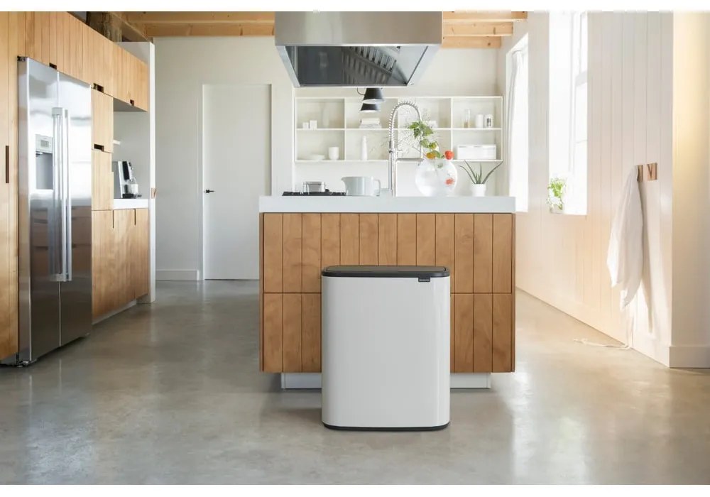 Biały stalowy kosz na śmieci otwierany na dotyk 60 l Bo Touch Bin – Brabantia