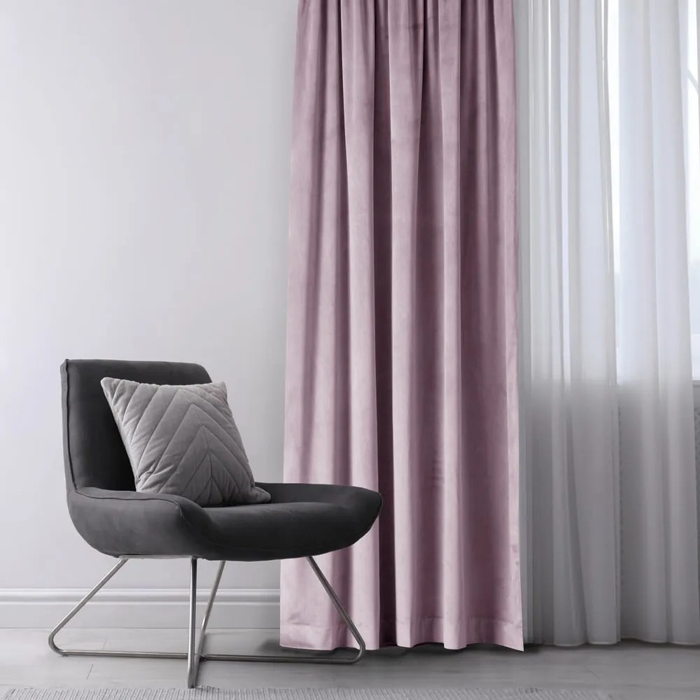 Jasnoróżowa aksamitna zasłona częściowo zaciemniająca (dimout) 140x270 cm Eyelets – Restilo
