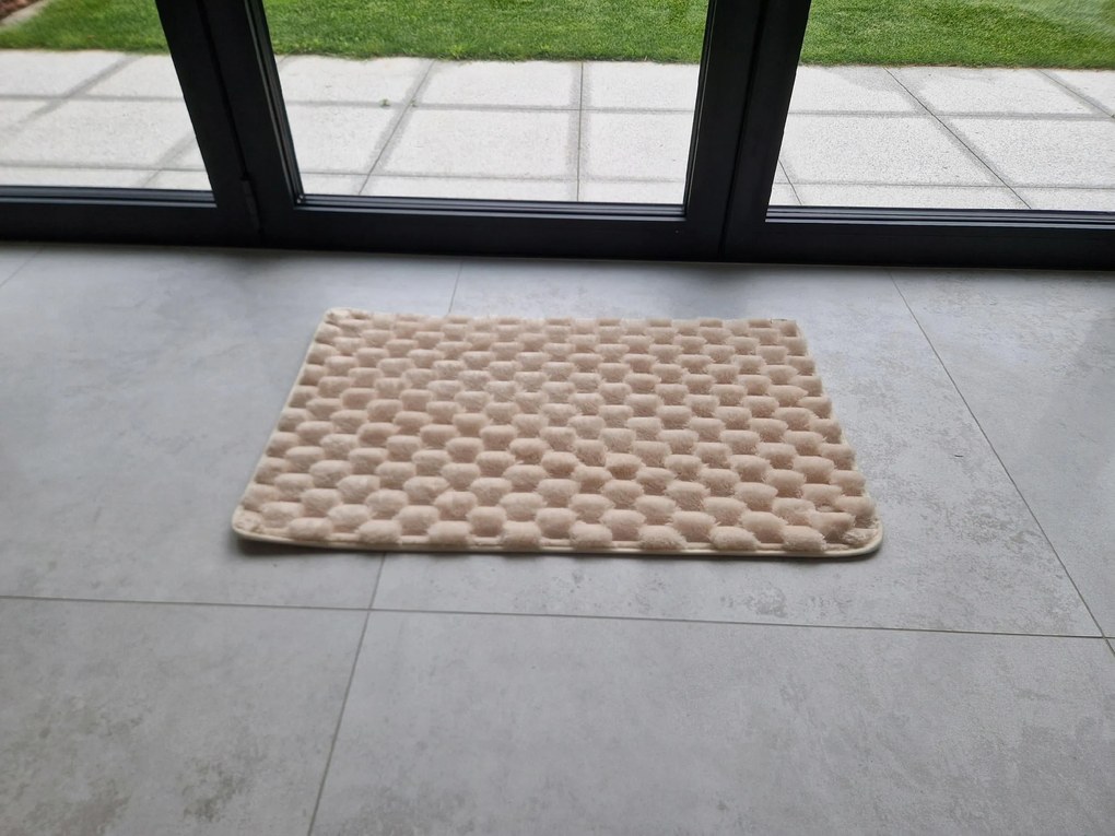 Dywanik antypoślizgowy Kremowy 50x80 cm Dekoracyjny gumowy spód Uniwersalny