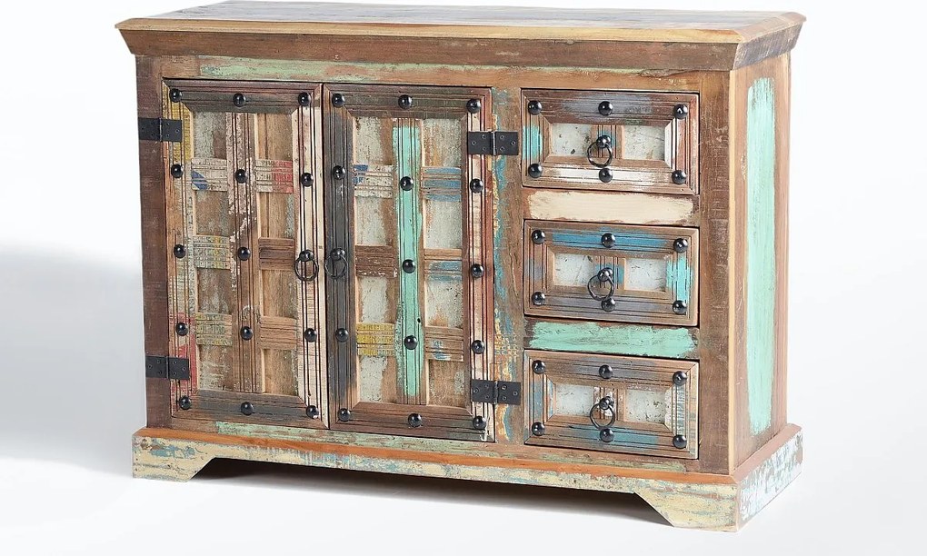 Bufet z drewna pochodzącego z recyklingu i wielokolorowymi metalowymi detalami