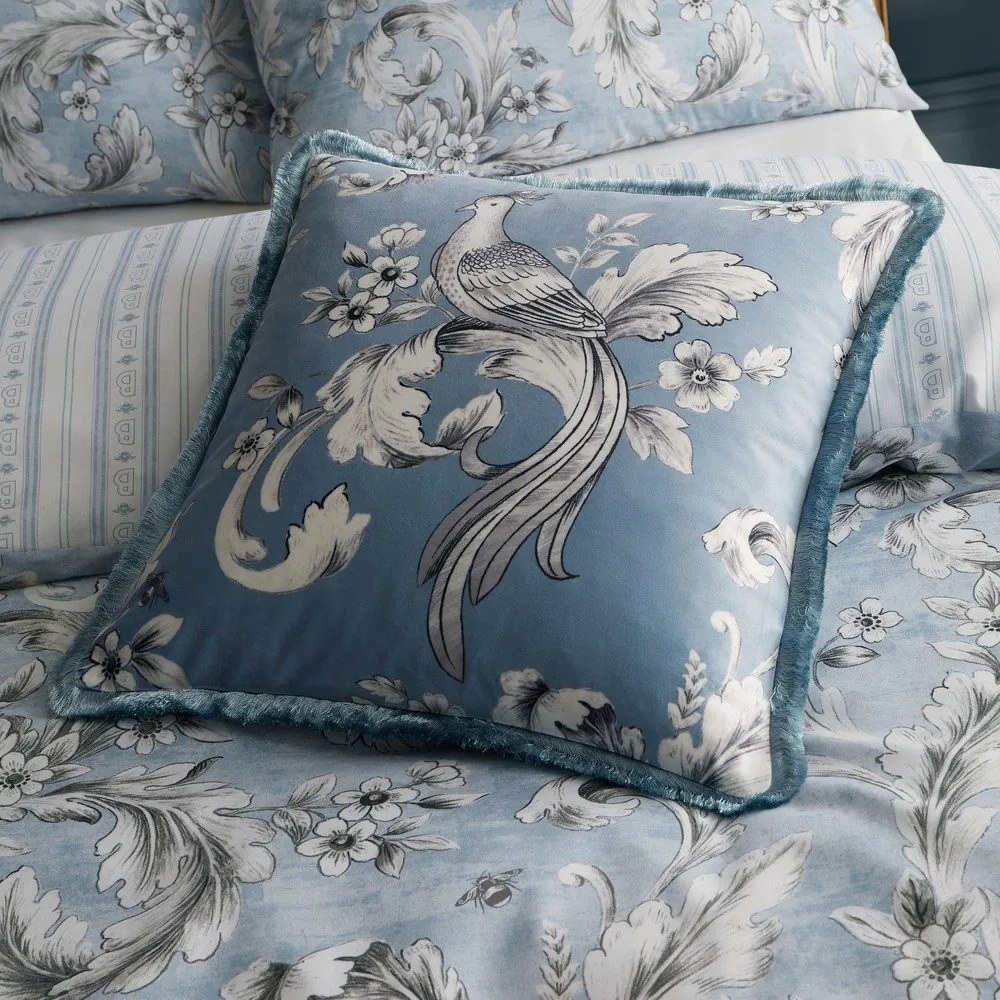 Aksamitna poduszka dekoracyjna 45x45 cm Bridgerton Regal Floral – Catherine Lansfield