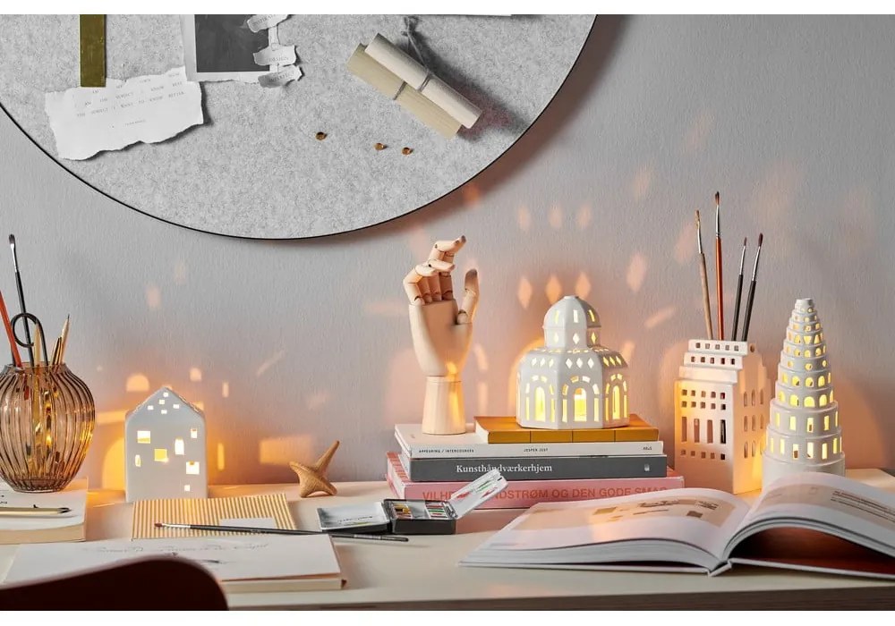 Biały ceramiczny świecznik świąteczny Kähler Design Lighthouse, ø 9 cm