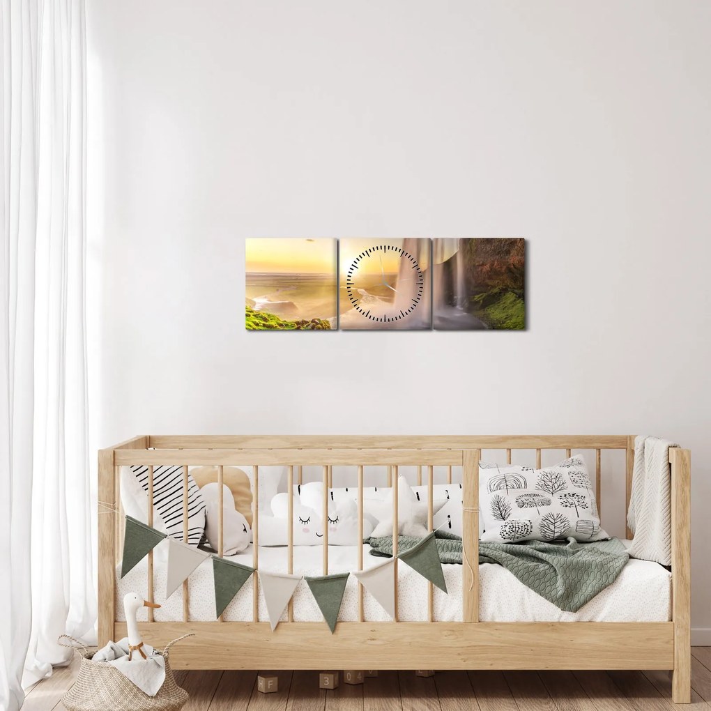Obraz - Seljalandsfoss od tyłu jaskini (z zegarem) (90x30 cm)