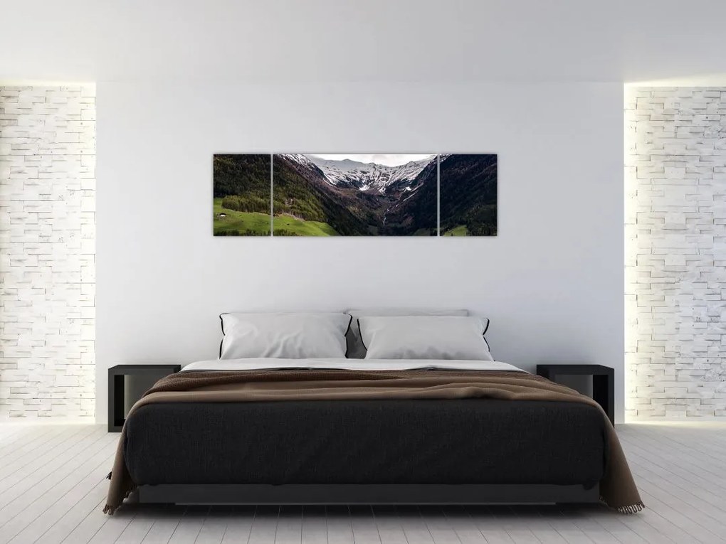 Obraz - Dolina pod górami (170x50 cm)