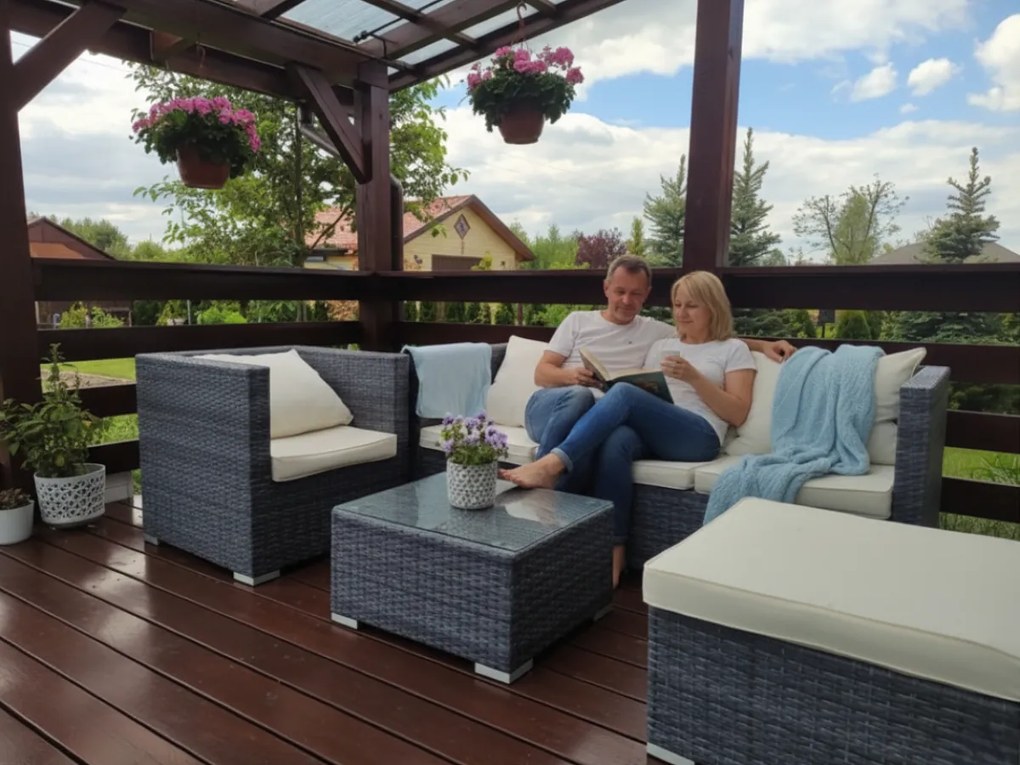 Meble technorattanowe (3-osobowa sofa, fotel, pufa + stolik) AMARO szary melanż