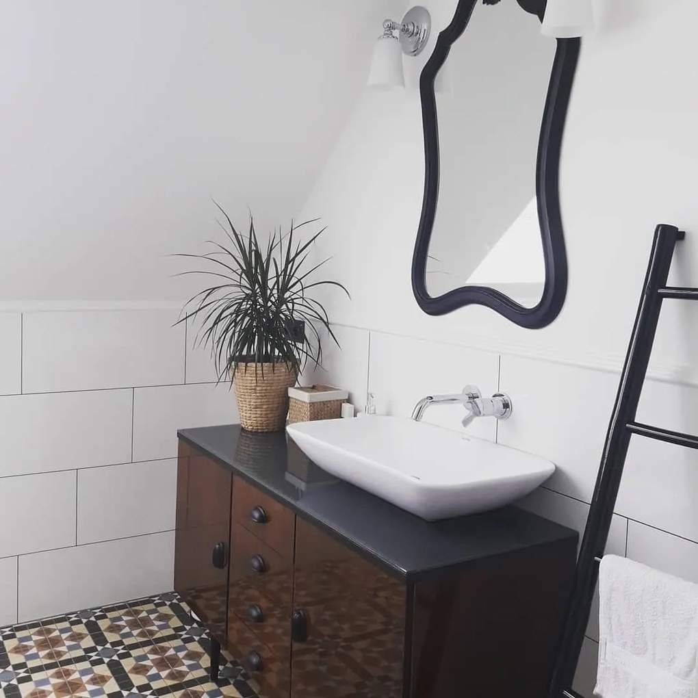 Umywalka ceramiczna nablatowa prostokątna biała 70 x 39 cm SHALL