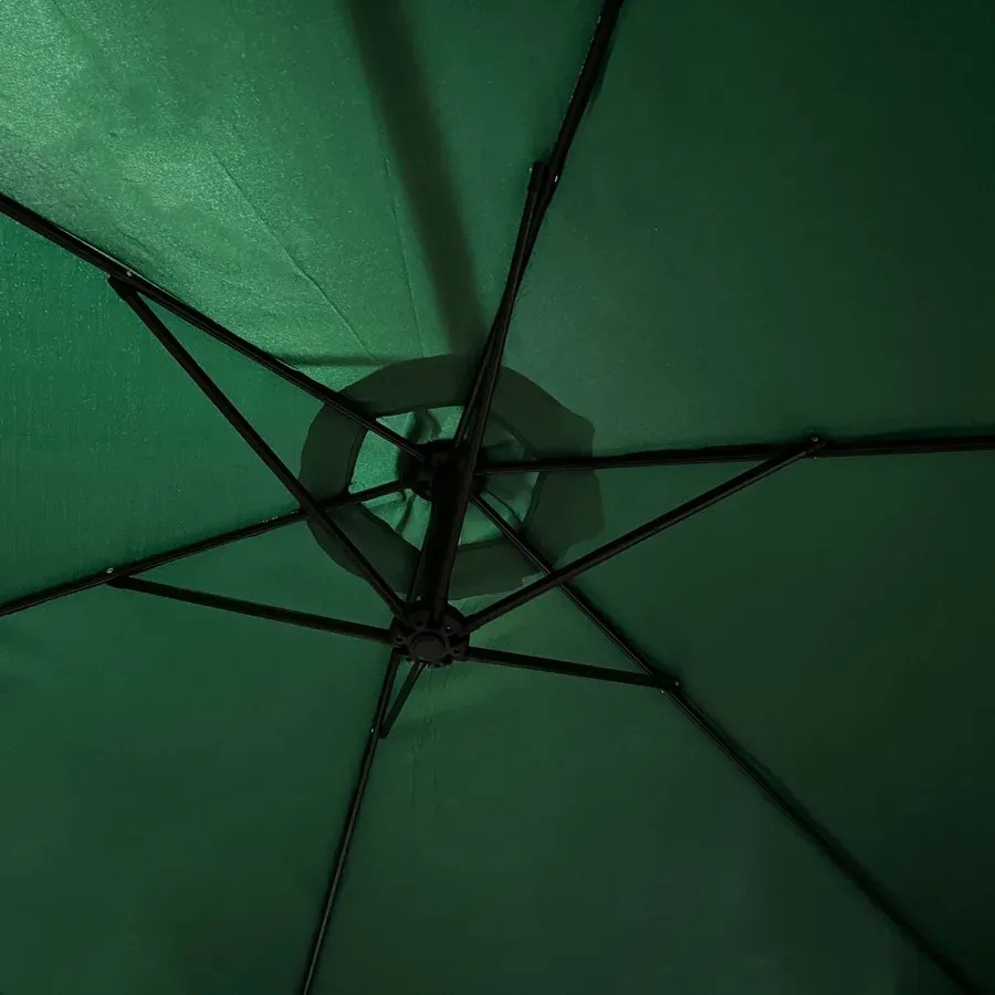 Ciemnozielony parasol do ogrodu z korbką - Epis