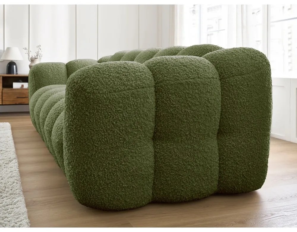 Zielona sofa z materiału bouclé 232 cm Hippolyte – Bobochic Paris