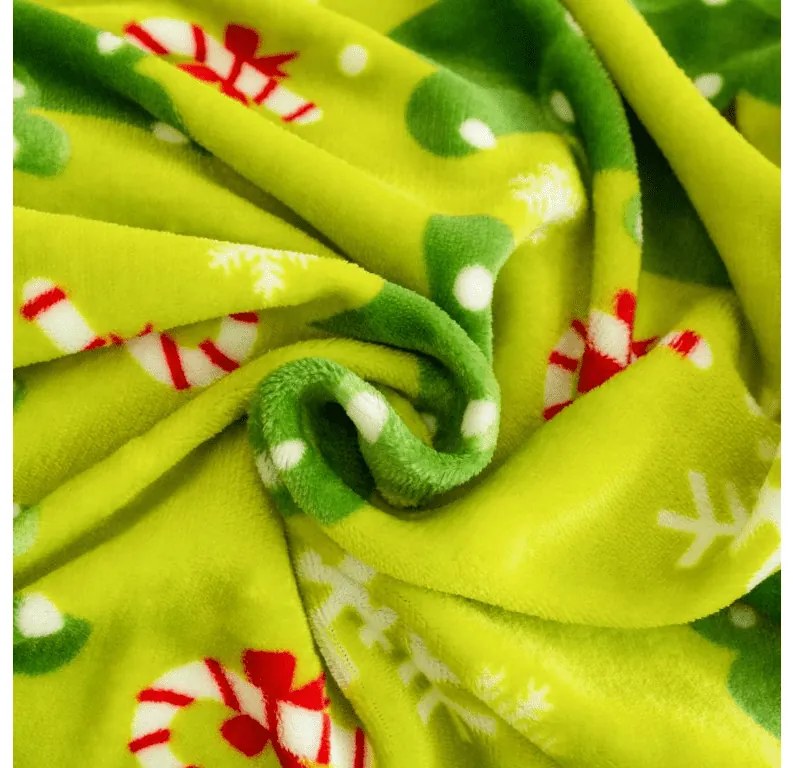 PrzytulneMieszkanie.pl PrzytulneMieszkanie.pl PrzytulneMieszkanie.pl Zestaw pościeli z mikropluszu CHRISTMAS TREE zielony + prześcieradło z mikropluszu SOFT 90x200 cm białe, jednoosobowe łóżko