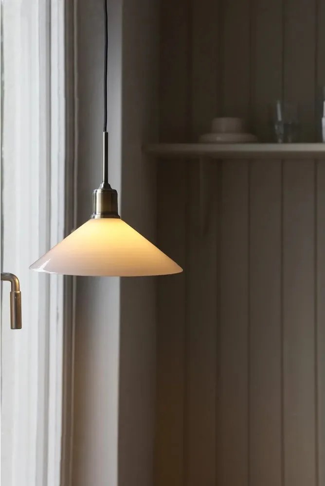 Lampa wisząca w kolorze mosiądzu z białym szklanym kloszem ø 25 cm Vela – Markslöjd