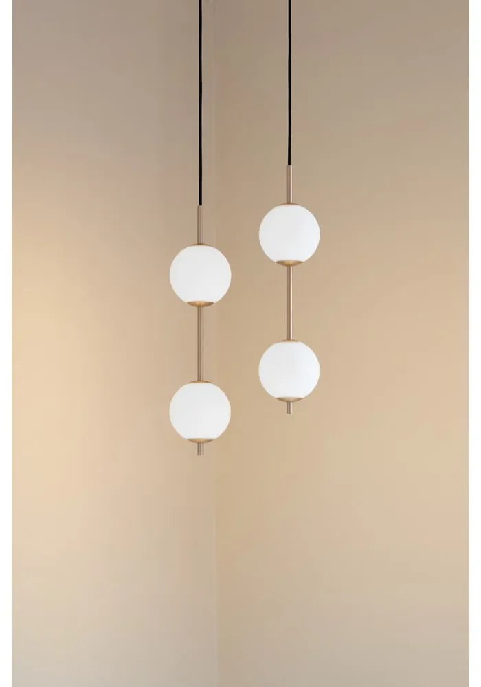 Metalowa lampa wisząca LED w kolorze mosiądzu ze szklanym kloszem ø 12 cm Audrey – UMAGE