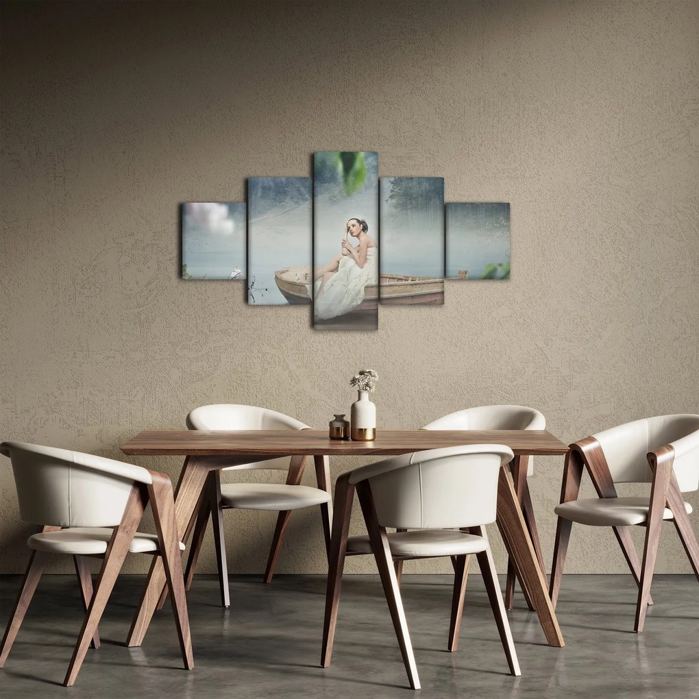 Obraz - Kobieta na łodzi (125x70 cm)