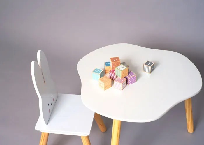 Krzesło dla dzieci z drewna biały króliczek H8-F72