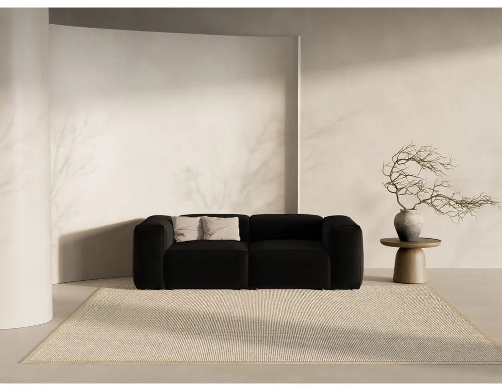 Czarna sofa 224 cm Bergano – Cosmopolitan Design