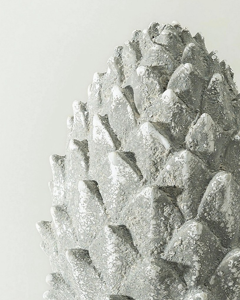 Figurka dekoracyjna Pinecone Grey 15x15x30 cm
