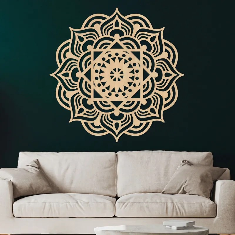 Drewniana mandala na ścianie jako obraz | SYMMETRIA
