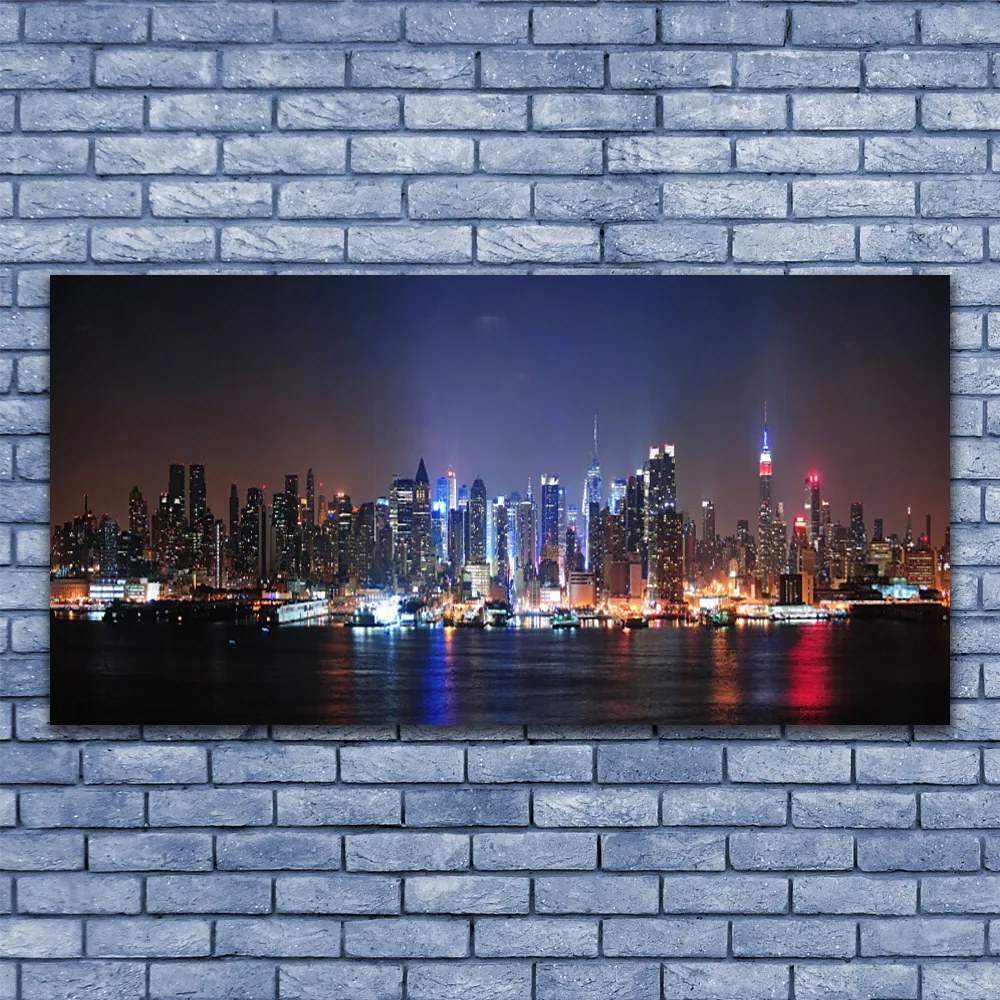 Zdjęcie na płótnie Miasto nad Brzegiem Kanału