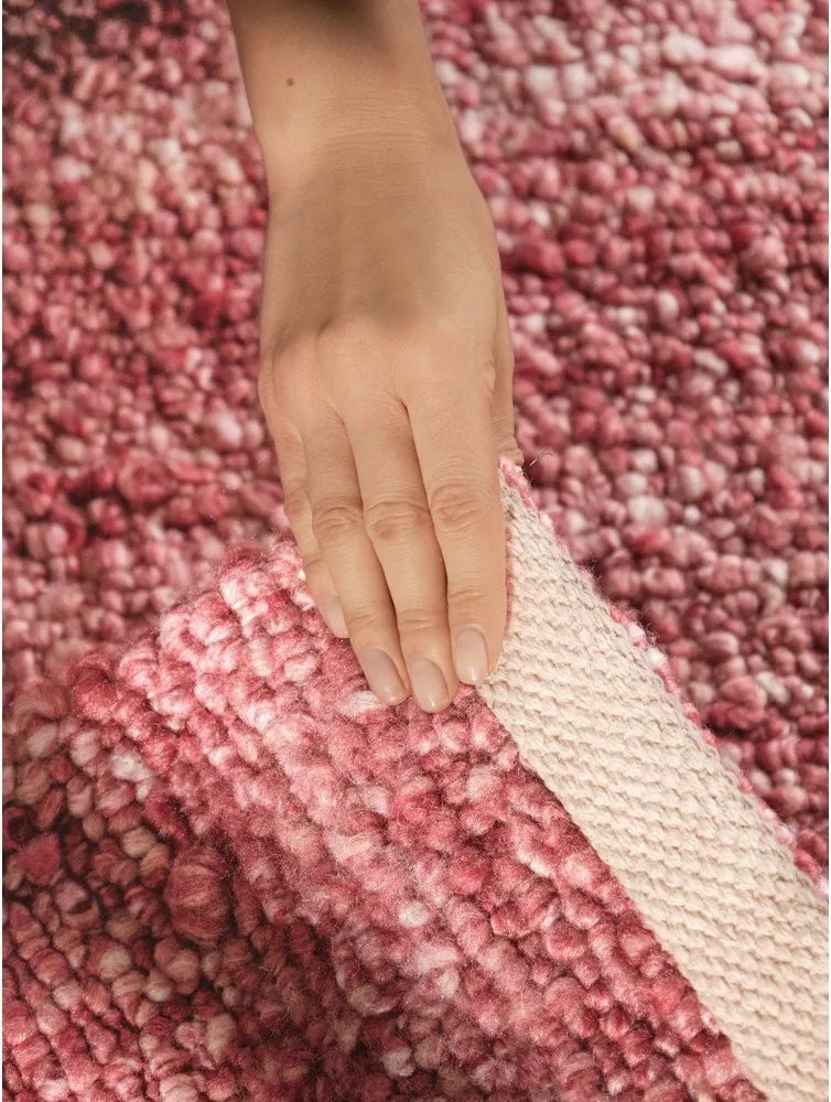 Ciemnoróżowy chodnik z materiału bouclé tkany ręcznie 80x200 cm Notting Hill Portobello – Ted Baker
