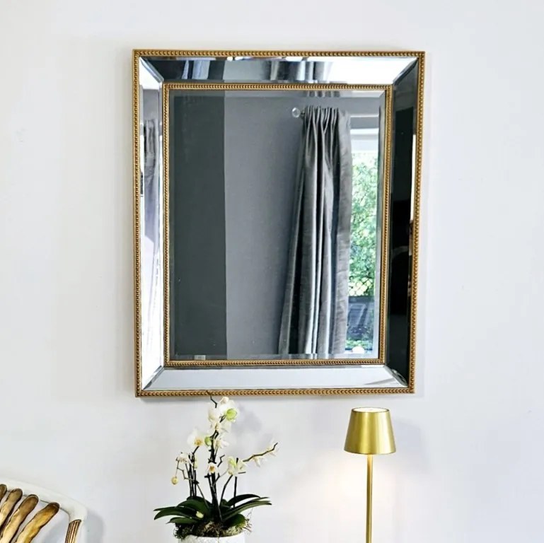 Lustro w lustrzanej ramie, kolor złoty, 64x74cm