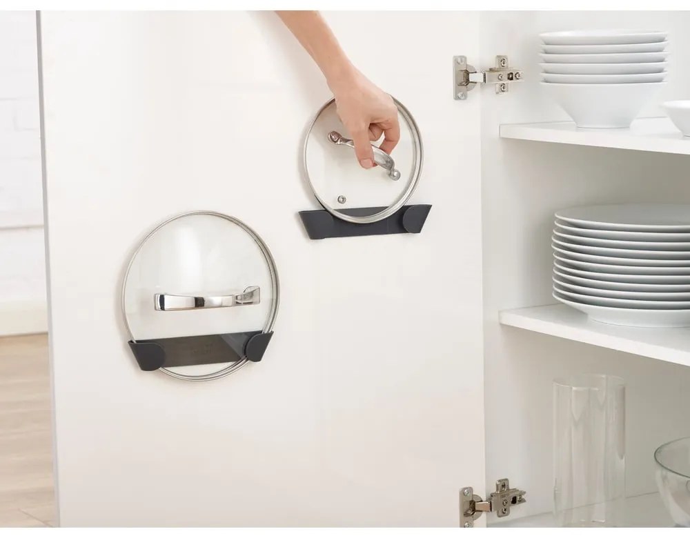 Plastikowe stojaki na pokrywki bez wiercenia zestaw 4 szt. CupboardStore – Joseph Joseph