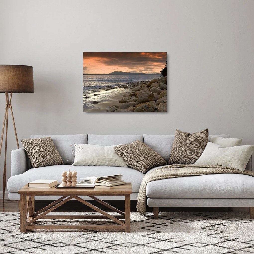 Obraz na szkle - Morze i góry (70x50 cm)