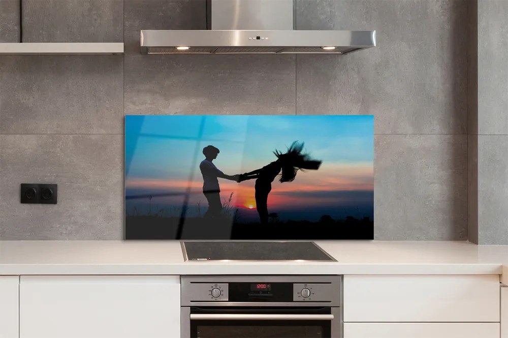 Panel szklany do Kuchni Sylwetki Ludzi o Zachodzie Słońca