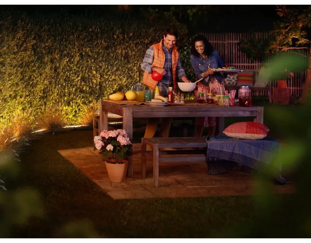 Inteligentna zewnętrzna taśma świetlna LED 19,5 W Lightstrip outdoor – Philips Hue