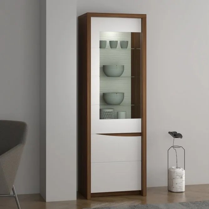 Witryna 711 lewa Saint Tropez