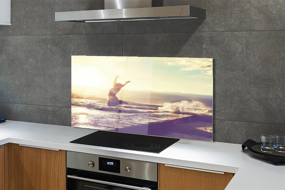 Szklany Panel Kobieta nad Jeziorem pod Chmurami