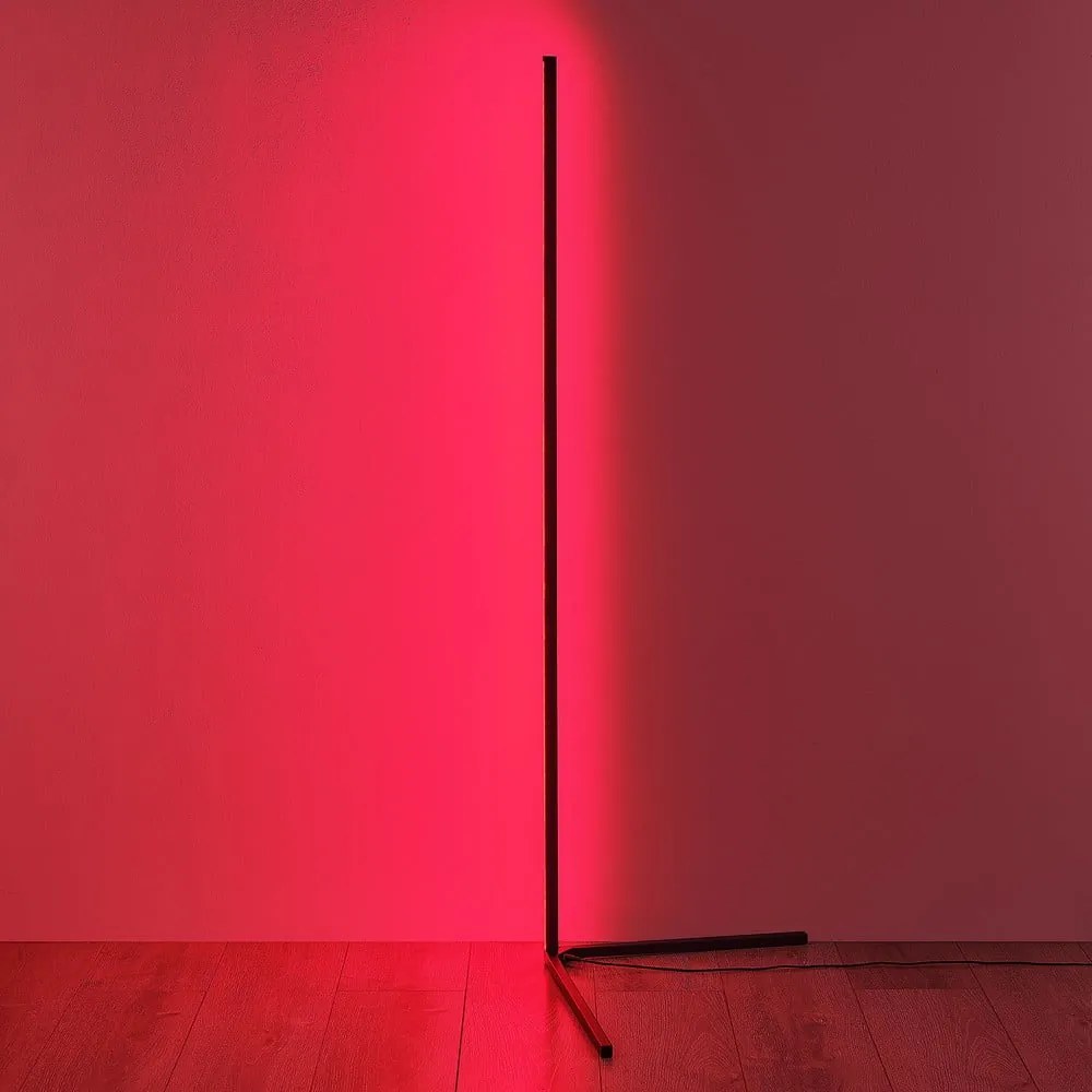 Czarna lampa stojąca LED (wys. 141 cm) Level – Reality