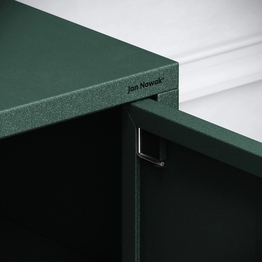 Szafka RTV metalowa na nóżkach butelkowa zieleń, 1150x595x400 mm: ROSA Modern