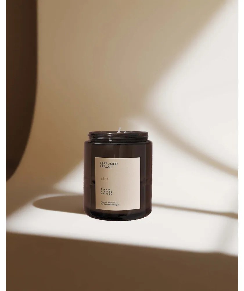 Zapachowa sojowa świeca Slavic Edition: #88 Linden, Moss, Hibiscus – Perfumed Prague