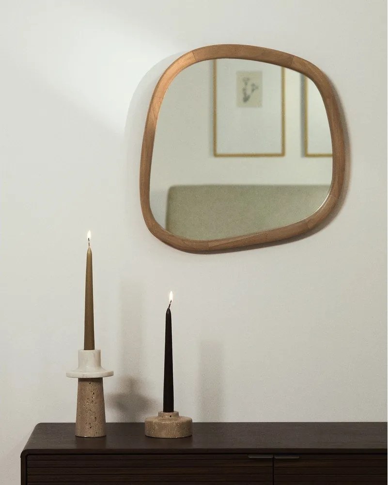 Lustro ścienne z drewnianą ramą 45,5x47 cm Alura – Kave Home