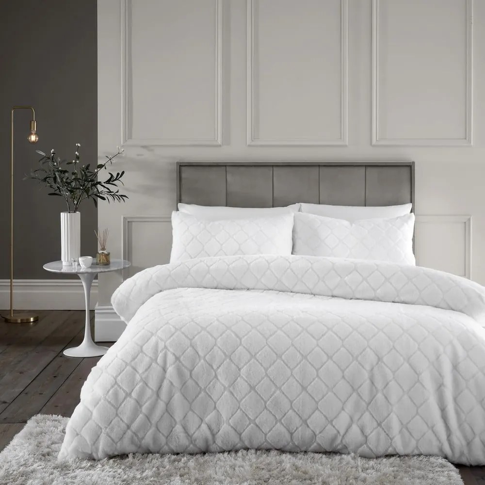 Biała pościel dwuosobowa z mikropluszu 200x200 cm Cosy Diamond – Catherine Lansfield