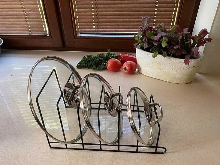 Metalowy organizer na 6 pokrywek T3-E81