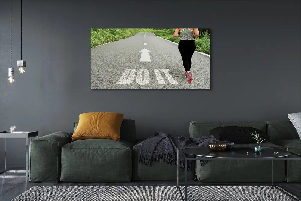 Obraz canvas na ścianę Kobieta Biegnąca Drogą
