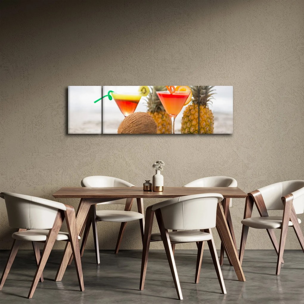 Obraz ananasów i szklanek na plaży (170x50 cm)