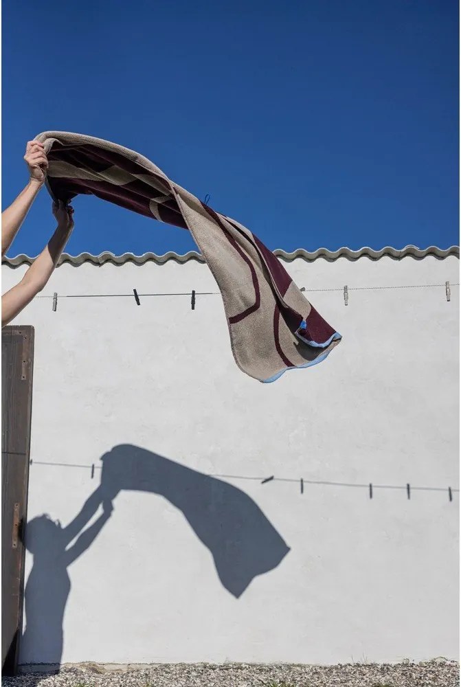 Bordowo-szarobeżowy ręcznik kąpielowy z bawełny organicznej frotte 70x133 cm Nova Arte – Mette Ditmer Denmark