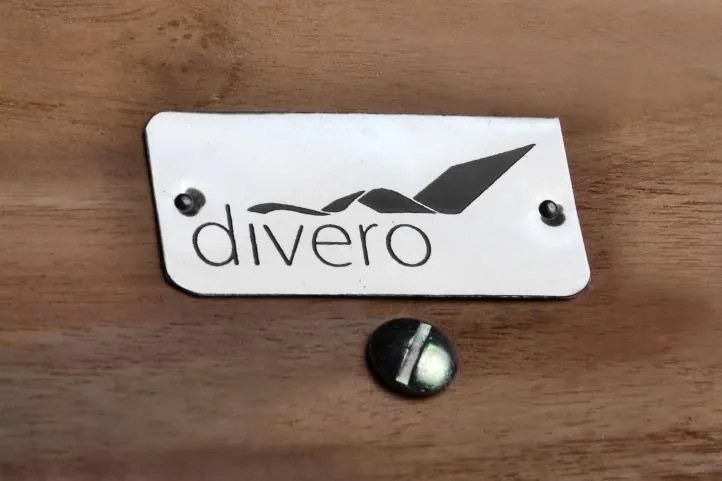 Drewniana huśtawka ogrodowa HOLLYWOOD DIVERO - drewno tekowe