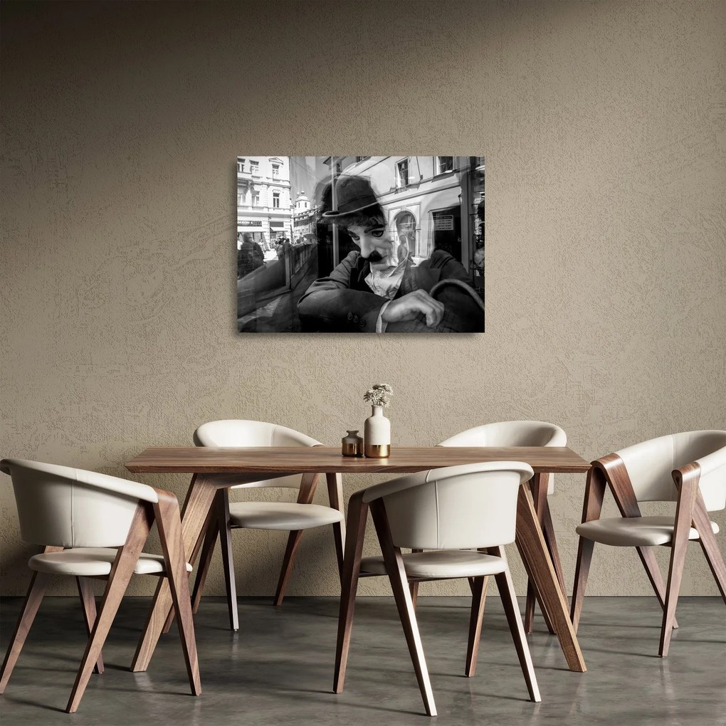 Obraz na szkle - Charles Chaplin w Pradze (70x50 cm)