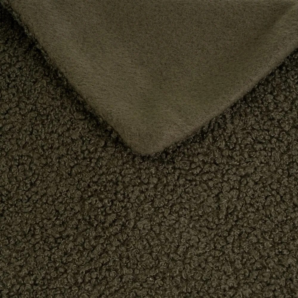 Zielony koc z materiału sherpa 130x160 cm Sherpa Bouclé – Casa Selección