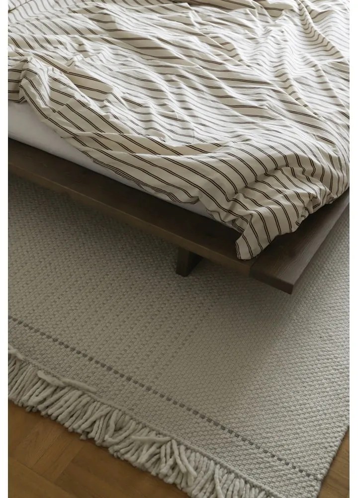 Brązowe łóżko dwuosobowe z litego drewna sosnowego ze stelażem 140x200 cm Japan – Karup Design