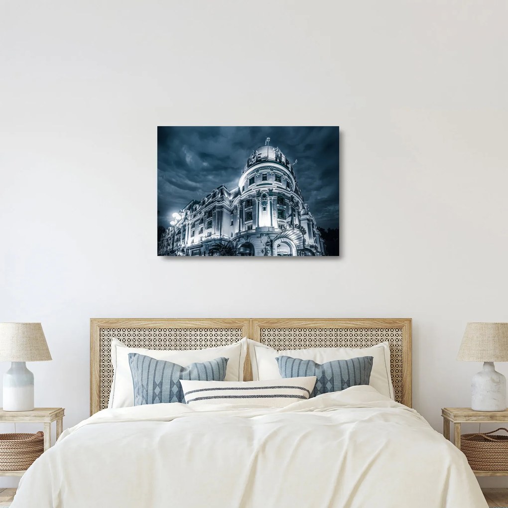 Obraz na szkle - architektura w ciemności (70x50 cm)